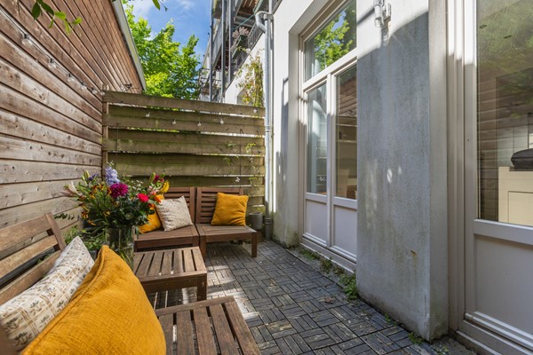 Medium property photo - Van Ostadestraat 112A, 1072 TC Amsterdam